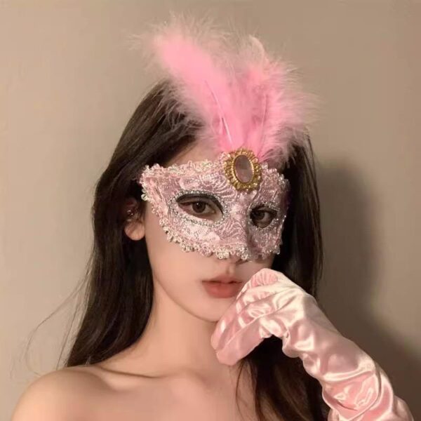 Elegant Lace Masquerade Mask with Feather Accent